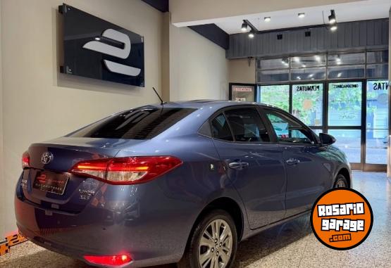 Autos - Toyota YARIS XLS 2021 Nafta 83000Km - En Venta