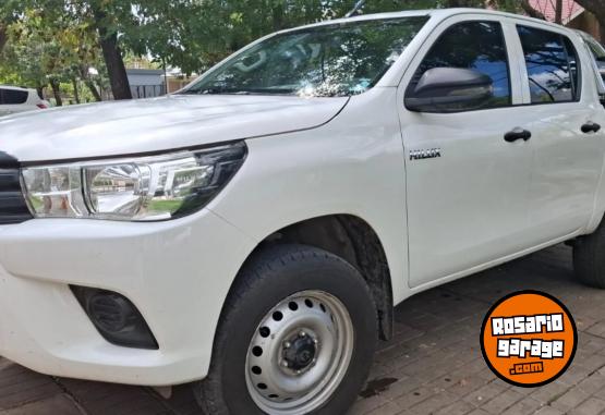 Camionetas - Toyota Hilux 2020 Diesel 125000Km - En Venta