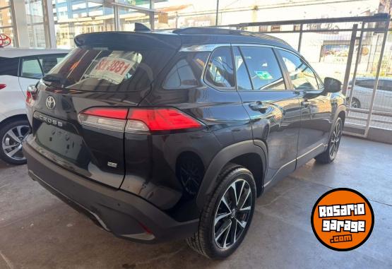 Autos - Toyota Corolla Cross SEG 2.0 CVT 2023 Nafta 65165Km - En Venta