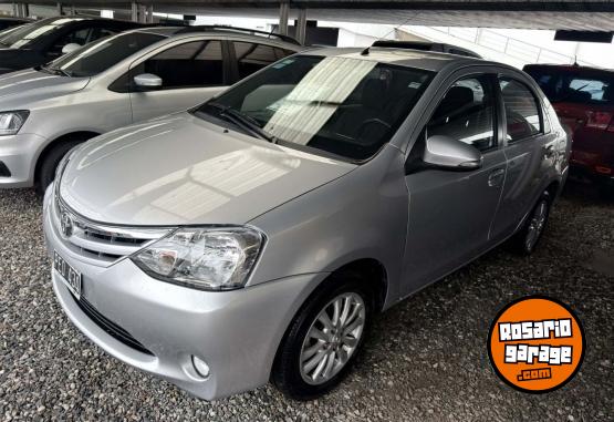 Autos - Toyota Etios XLS 1.5 4p 2015 Nafta 140000Km - En Venta