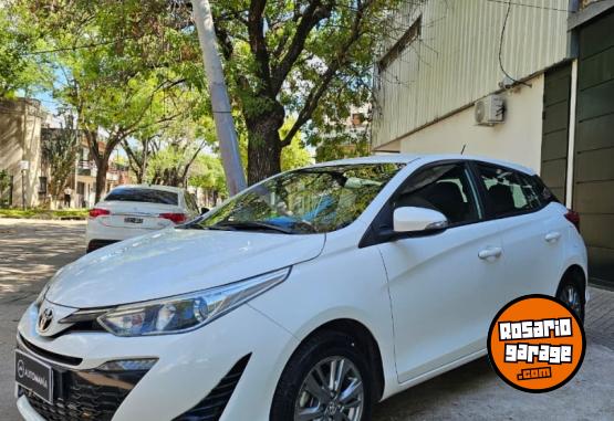 Autos - Toyota Yaris 1.5 107cv Xls Cvt 2021 Nafta 113000Km - En Venta