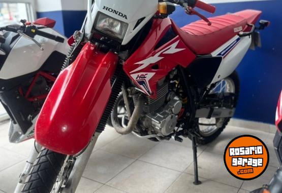 Motos - Honda Tornado 250 2020 Nafta 22000Km - En Venta