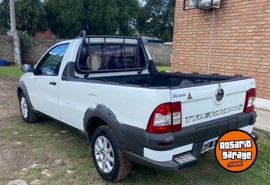 Camionetas - Fiat Strada 2011 Nafta 200000Km - En Venta