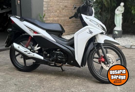Motos - Honda Wave 2024 Nafta 6200Km - En Venta