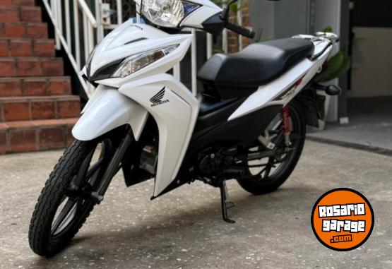 Motos - Honda Wave 2024 Nafta 6200Km - En Venta