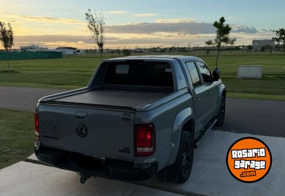 Camionetas - Volkswagen amarok V6 2021 Nafta 73000Km - En Venta