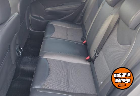 Autos - Peugeot 308 HDI Allure 2018 Diesel 92000Km - En Venta