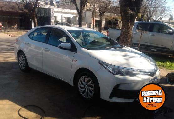 Autos - Toyota COROLLA 2017 AT/GNC 2017 GNC 340000Km - En Venta