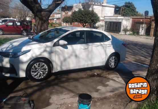 Autos - Toyota COROLLA 2017 AT/GNC 2017 GNC 340000Km - En Venta