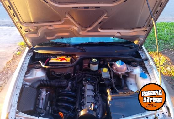 Autos - Volkswagen Gol power 2011 Nafta 75000Km - En Venta