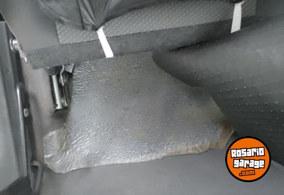 Autos - Volkswagen Gol power 2011 Nafta 75000Km - En Venta