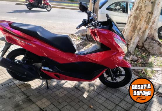 Motos - Honda PCX 150 2018 Nafta 13000Km - En Venta