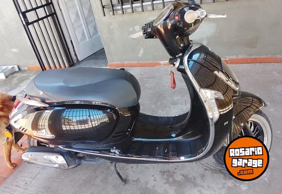 Motos - Motomel Strato Alpino 2024 Nafta 4900Km - En Venta