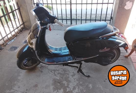 Motos - Motomel Strato Alpino 2024 Nafta 4900Km - En Venta