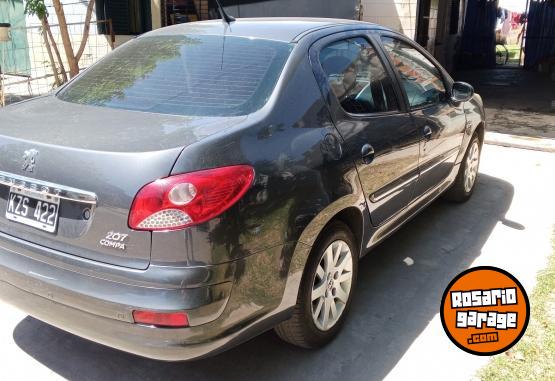 Autos - Peugeot 207 compat 2012 Nafta 155000Km - En Venta