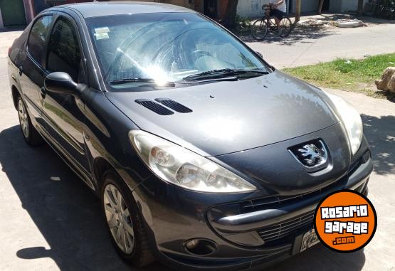 Autos - Peugeot 207 compat 2012 Nafta 155000Km - En Venta