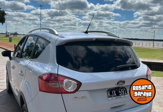 Camionetas - Ford Kuga 2.5 Titanium 4x4 2011 Nafta 198400Km - En Venta