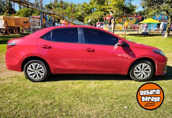 Autos - Toyota Corolla XLI  M 6ta. 2018 Nafta 101000Km - En Venta