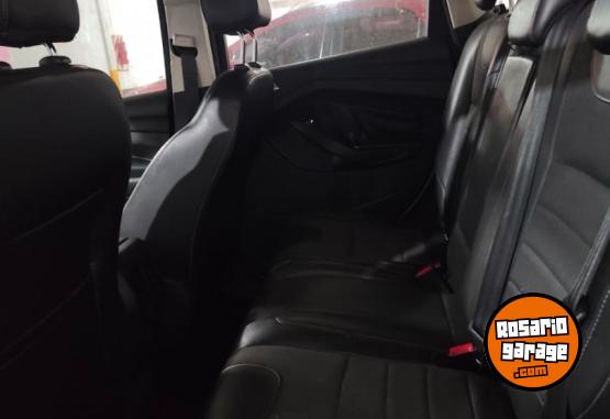 Camionetas - Ford FORD KUGA 1.6 SEL MANUAL 2014 Nafta 155000Km - En Venta