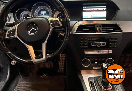 Autos - Mercedes Benz C250 2012 Nafta 106000Km - En Venta