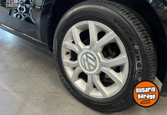 Autos - Volkswagen Up! High 5Ptas 2017 Nafta 54000Km - En Venta