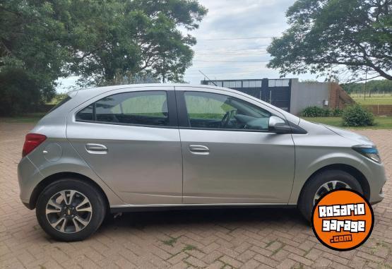 Autos - Chevrolet Onix LTZ 2013 Nafta 198000Km - En Venta