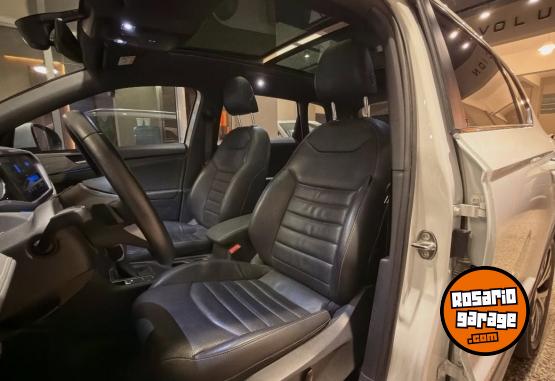 Autos - Volkswagen Taos Highline 2022 Nafta 65000Km - En Venta