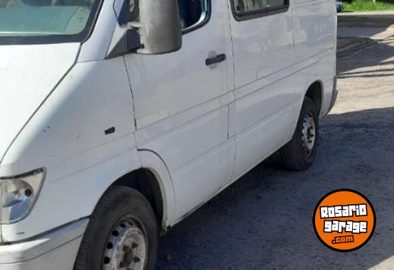 Utilitarios - Mercedes Benz Sprinter 2001 Diesel 400000Km - En Venta