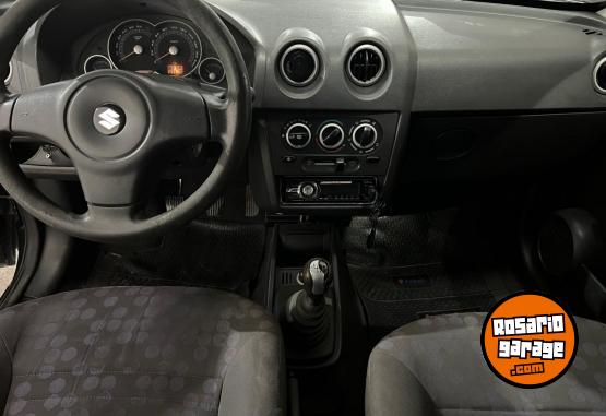 Autos - Suzuki Fun 1.4 2010 Nafta 235000Km - En Venta