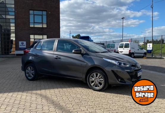 Autos - Toyota YARIS 2021 Nafta 48000Km - En Venta