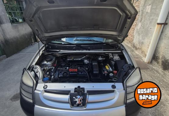 Utilitarios - Peugeot partner patagonica 2013 GNC 180000Km - En Venta