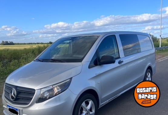 Autos - Mercedes Benz Vito 1.6, furg�n mixto 2021 Diesel 59000Km - En Venta