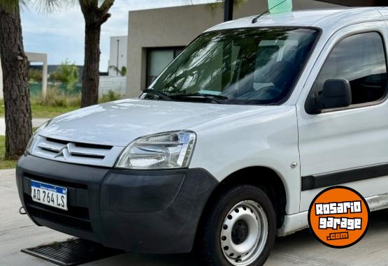 Utilitarios - Citroen Berlingo 2019 Diesel 180000Km - En Venta