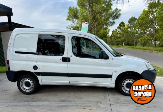 Utilitarios - Citroen Berlingo 2019 Diesel 180000Km - En Venta