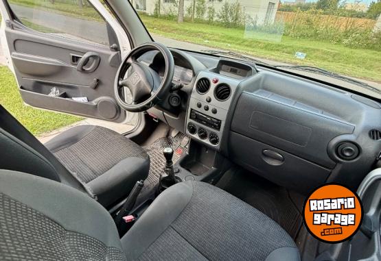 Utilitarios - Citroen Berlingo 2019 Diesel 180000Km - En Venta