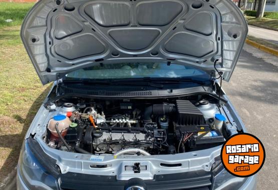 Autos - Volkswagen Voyage 2014 GNC 149000Km - En Venta