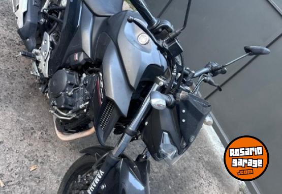 Motos - Yamaha YAHAMA 2021 Nafta 23000Km - En Venta