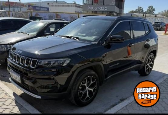 Camionetas - Jeep JEEP COMPASS LIMITED LONG 2024 Nafta 30000Km - En Venta
