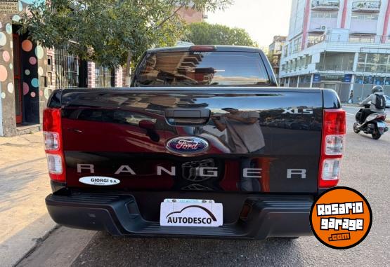 Camionetas - Ford Ranger XLS 2016 Diesel 200000Km - En Venta