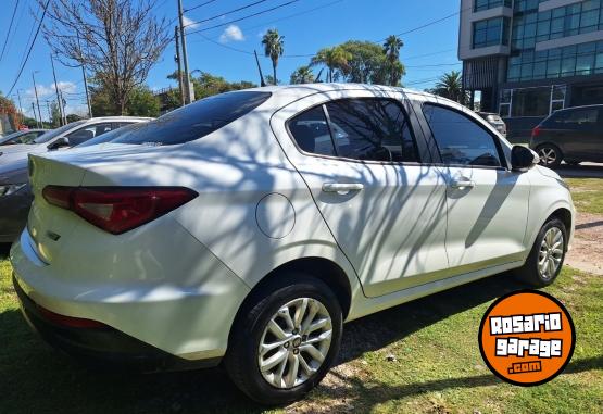 Autos - Fiat Cronos 1.3 Drive 2021 GNC 140000Km - En Venta