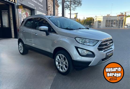 Autos - Ford Ecosport Titanium 2021 Nafta 83000Km - En Venta
