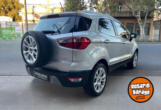 Autos - Ford Ecosport Titanium 2021 Nafta 83000Km - En Venta