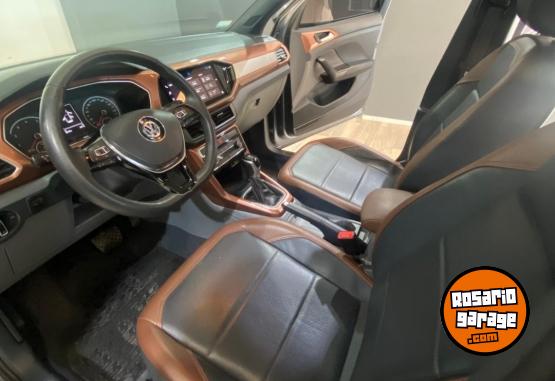 Autos - Volkswagen T-Cross Confortline AT 2021 Nafta 88400Km - En Venta