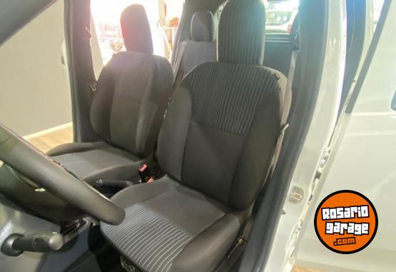 Autos - Renault Sandero Life 1.6L 2024 Nafta 10800Km - En Venta