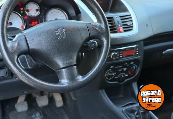 Autos - Peugeot 207 COMPACT ALLURE 2013 Nafta 127000Km - En Venta