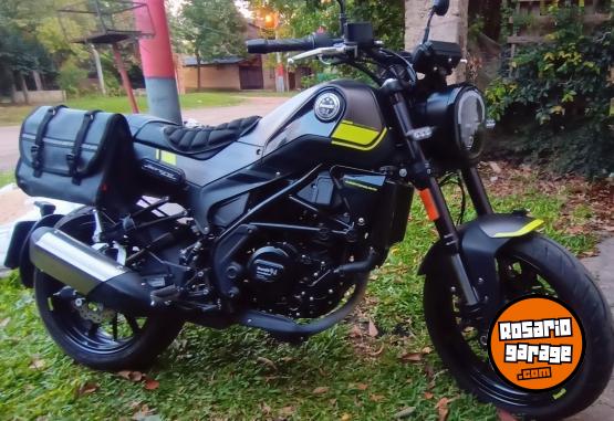 Motos - Benelli 250 2024 Nafta 3000Km - En Venta