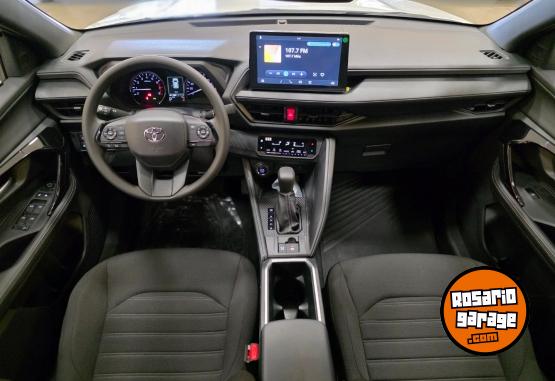 Autos - Toyota YARIS CROSS XLI CVT 0 KM 2026 Nafta 0Km - En Venta