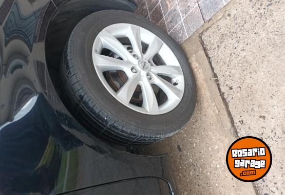 Autos - Nissan Versa Advance 2020 Nafta 83500Km - En Venta