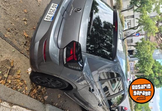 Autos - Volkswagen Polo Track 2023 Nafta 30000Km - En Venta