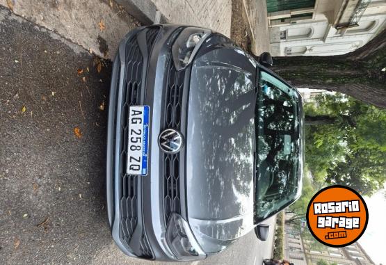 Autos - Volkswagen Polo Track 2023 Nafta 30000Km - En Venta